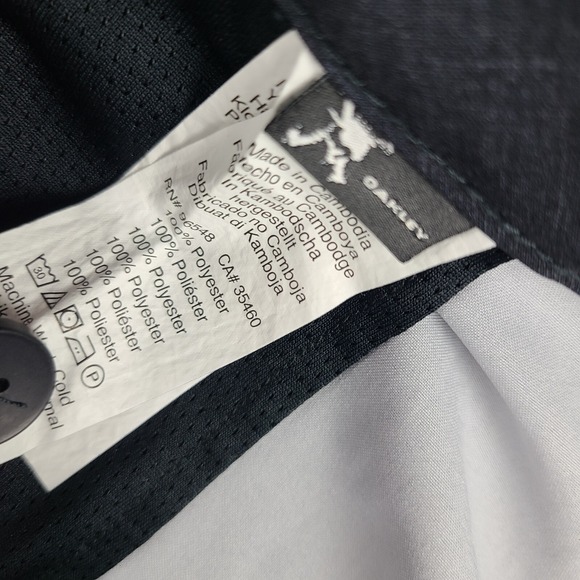 Oakley Shorts Mens 40 Black 10" Inseam Casual Performance Golf Chino - Picture 11 of 15